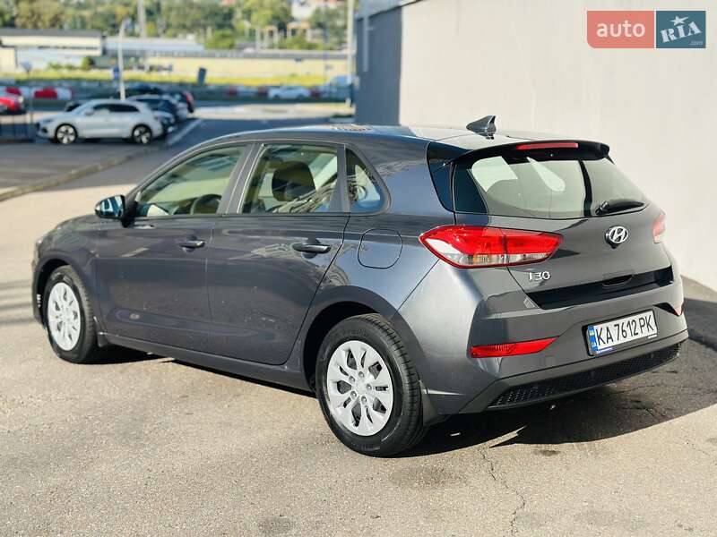 Хэтчбек Hyundai i30 2021 в Киеве
