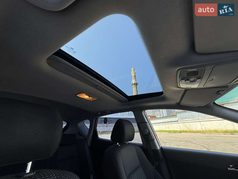 Хэтчбек Hyundai i30 2009 в Киеве фото 30 Хэтчбек Hyundai i30 2009 в Киеве