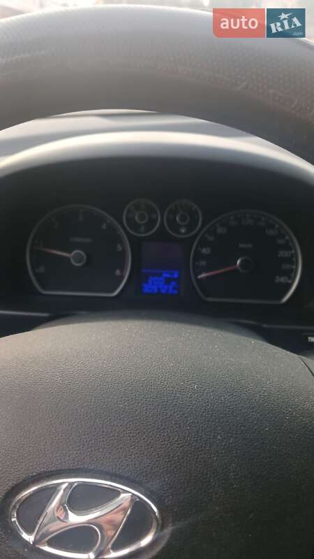 Универсал Hyundai i30 2010 в Чернигове