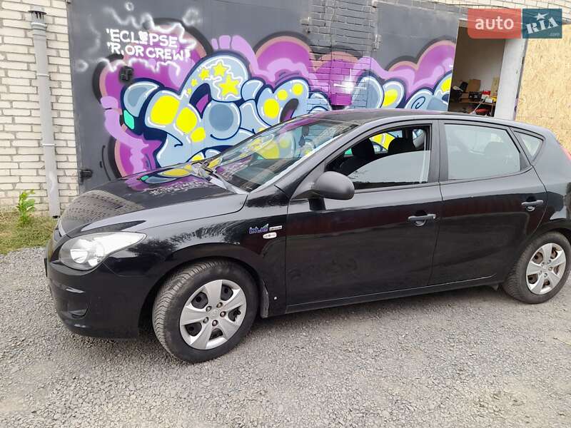 Хетчбек Hyundai i30 2009 в Луцьку