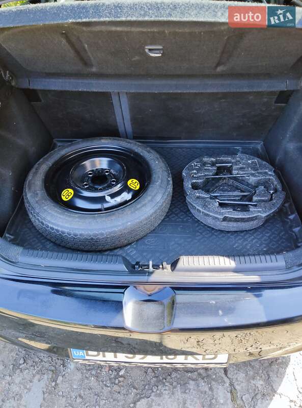 Хэтчбек Hyundai i30 2013 в Одессе