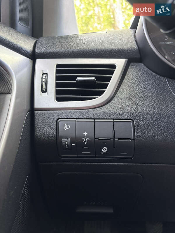 Універсал Hyundai i30 2015 в Мукачевому фото 3 Універсал Hyundai i30 2015 в Мукачевому