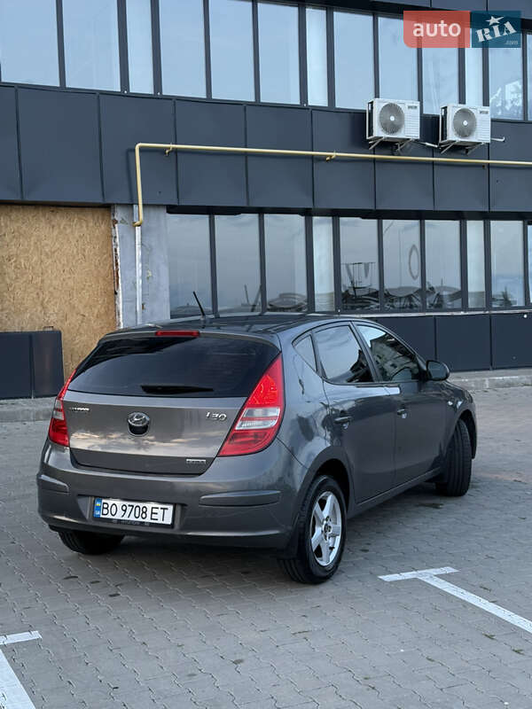 Хэтчбек Hyundai i30 2009 в Тернополе