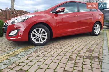 Универсал Hyundai i30 2015 в 