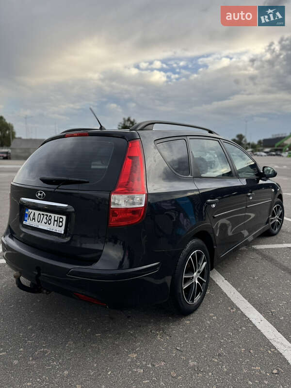Універсал Hyundai i30 2010 в Києві