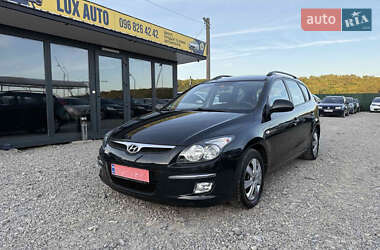 Хэтчбек Hyundai i30 2009 в Тернополе