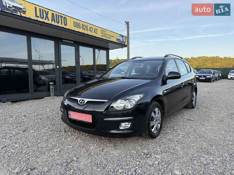 Хэтчбек Hyundai i30 2009 в Тернополе
