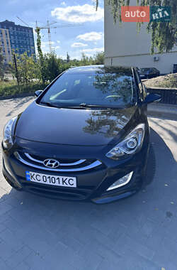 Hyundai i30 2014