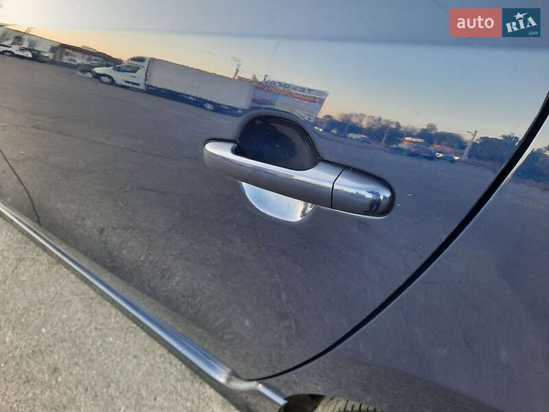 Универсал Hyundai i30 2011 в Полтаве