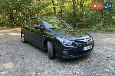 Хетчбек Hyundai i30 2011 в Василькові