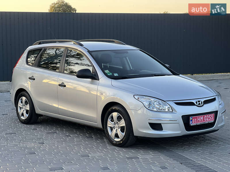 Универсал Hyundai i30 2009 в Виннице