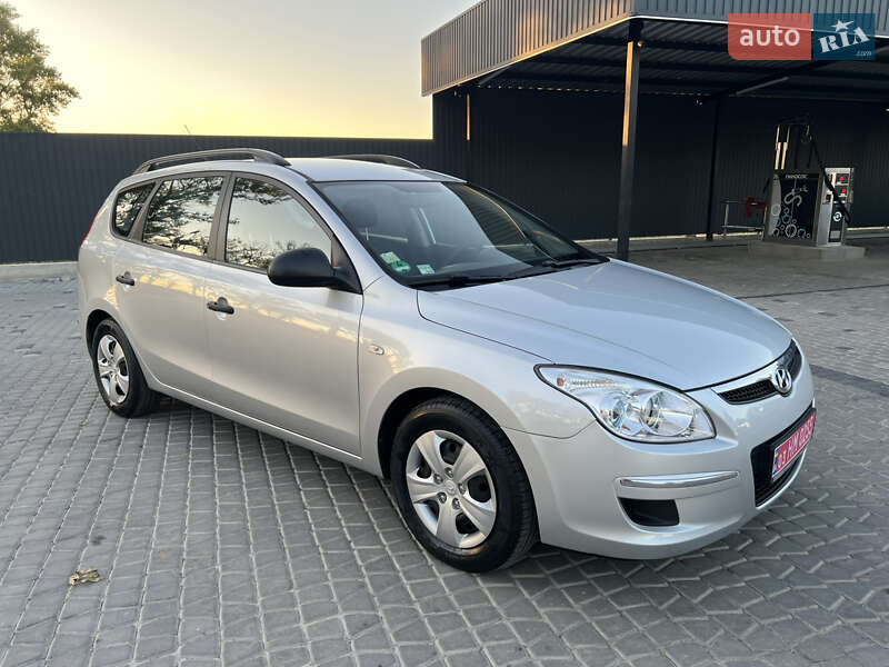 Универсал Hyundai i30 2009 в Виннице