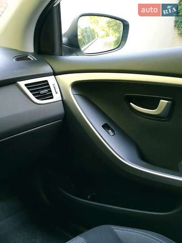 Хэтчбек Hyundai i30 2016 в Киеве
