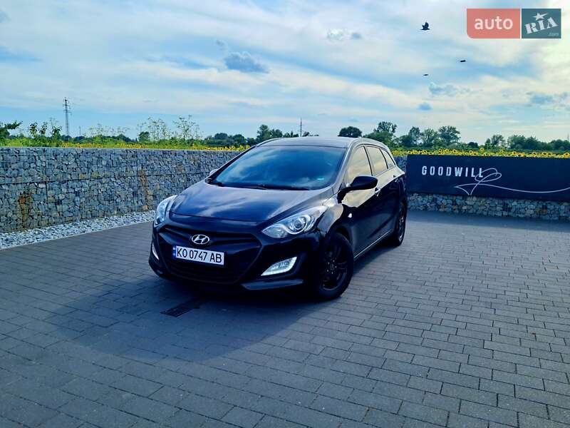 Универсал Hyundai i30 2014 в 