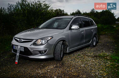 Универсал Hyundai i30 2012 в Дрогобыче