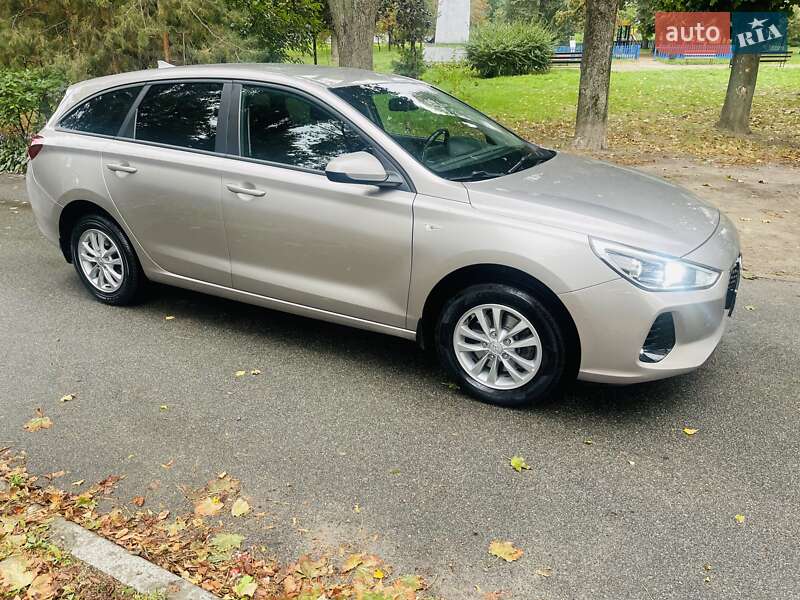 Hyundai i30 2020