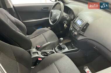 Универсал Hyundai i30 2010 в 