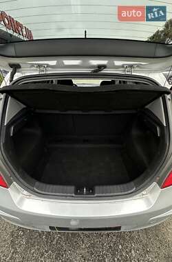 Хэтчбек Hyundai i30 2009 в 
