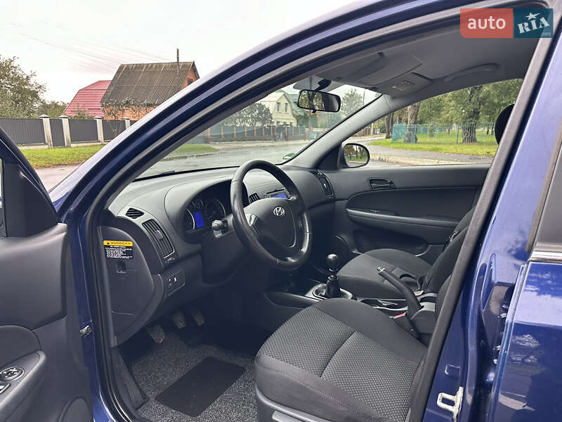 Универсал Hyundai i30 2010 в Виннице