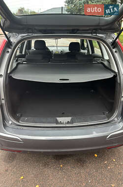 Универсал Hyundai i30 2010 в 
