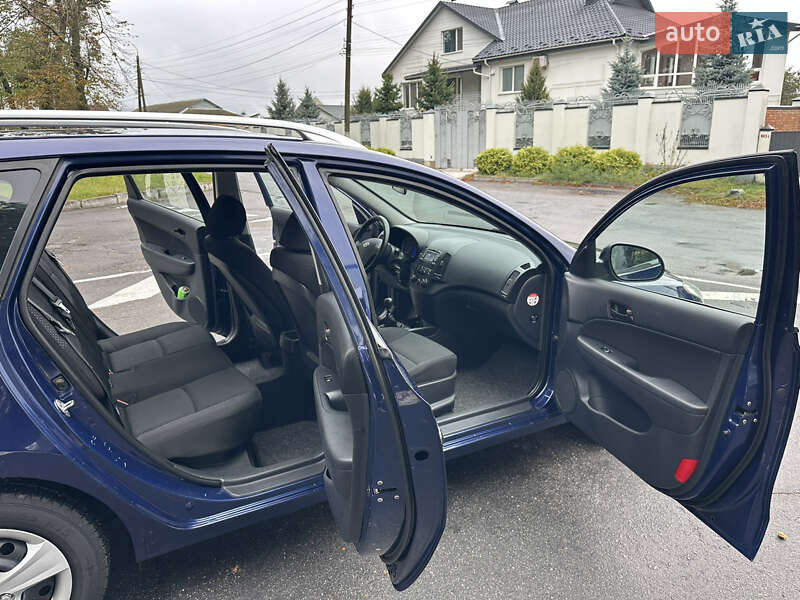 Универсал Hyundai i30 2010 в Виннице