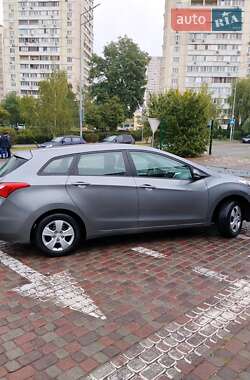 Универсал Hyundai i30 2013 в 