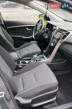 Универсал Hyundai i30 2013 в 