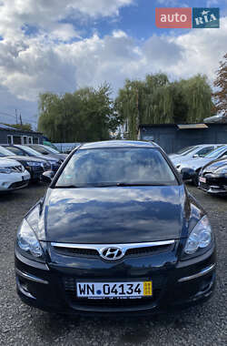 Универсал Hyundai i30 2009 в 