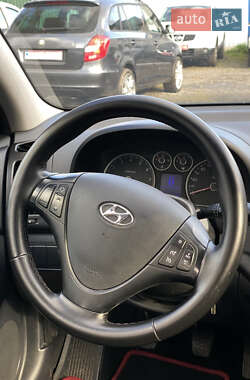 Универсал Hyundai i30 2009 в 