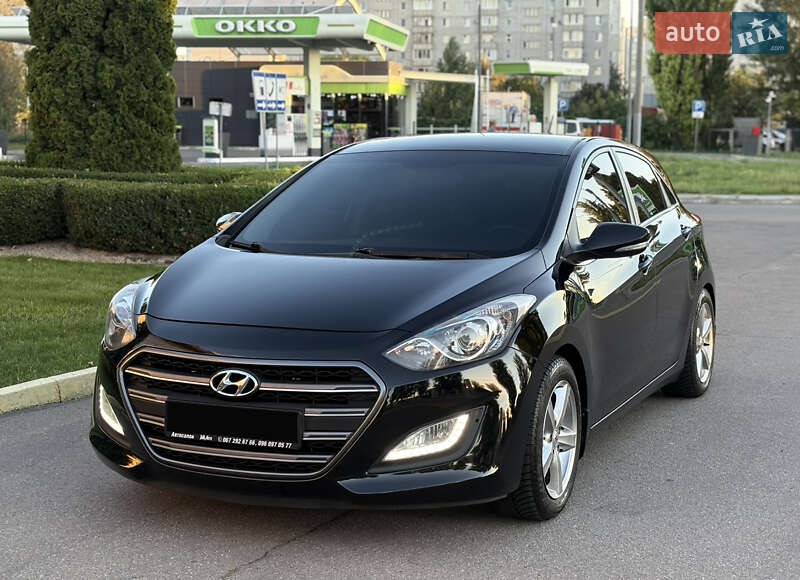 Хэтчбек Hyundai i30 2012 в Кременчуге