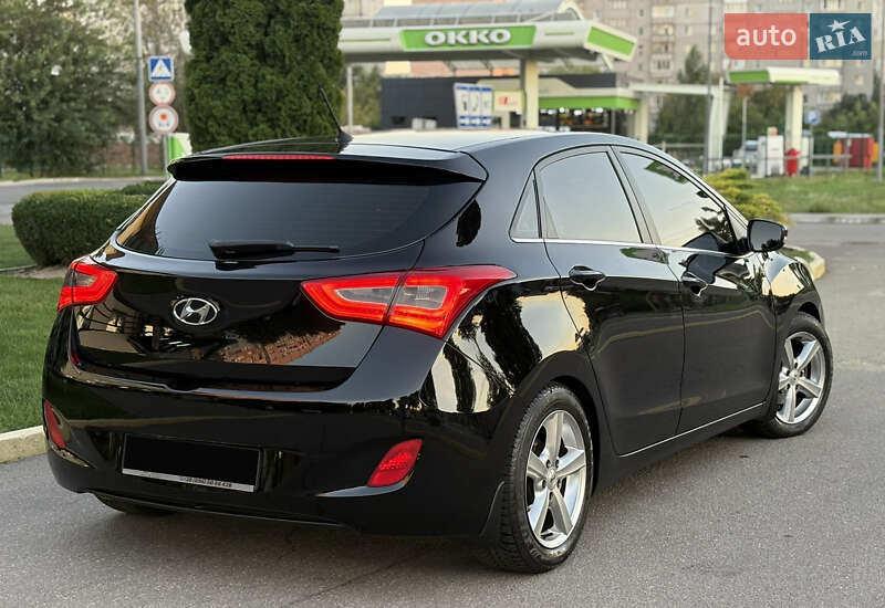 Хэтчбек Hyundai i30 2012 в Кременчуге