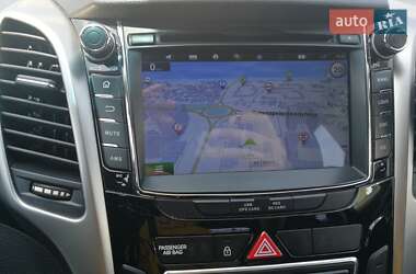 Универсал Hyundai i30 2013 в Стрые