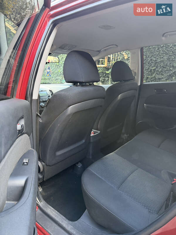 Универсал Hyundai i30 2011 в Кривом Роге