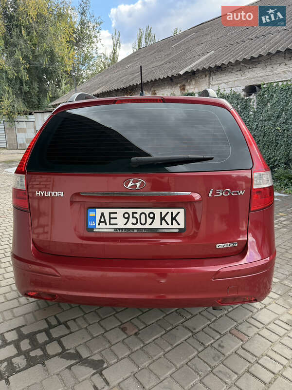 Универсал Hyundai i30 2011 в Кривом Роге