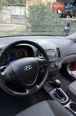 Универсал Hyundai i30 2011 в 