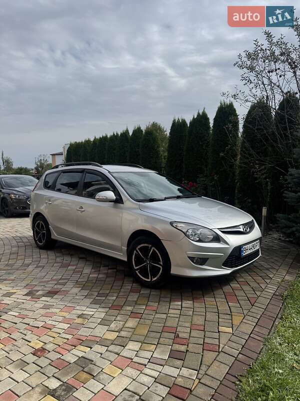 Hyundai i30 2012