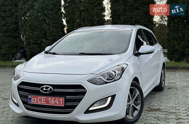 Hyundai i30 2016
