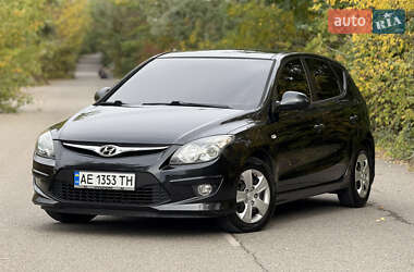 Hyundai i30 2011