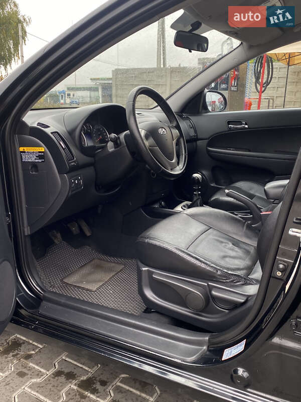 Універсал Hyundai i30 2008 в Білій Церкві