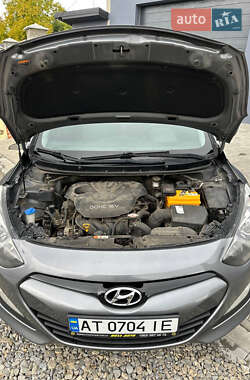 Универсал Hyundai i30 2013 в 