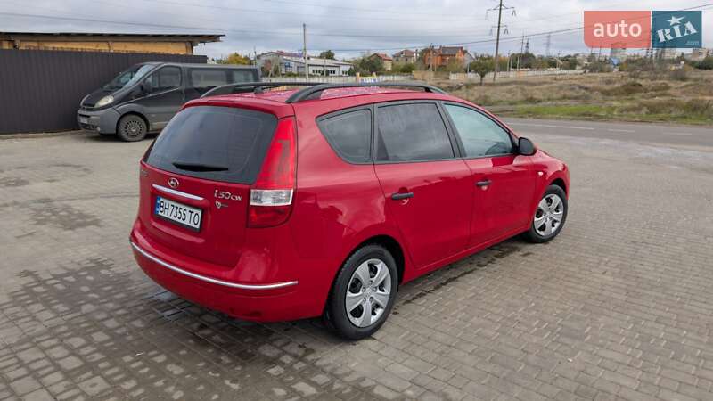 Универсал Hyundai i30 2009 в Одессе
