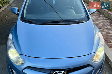 Hyundai i30 2012