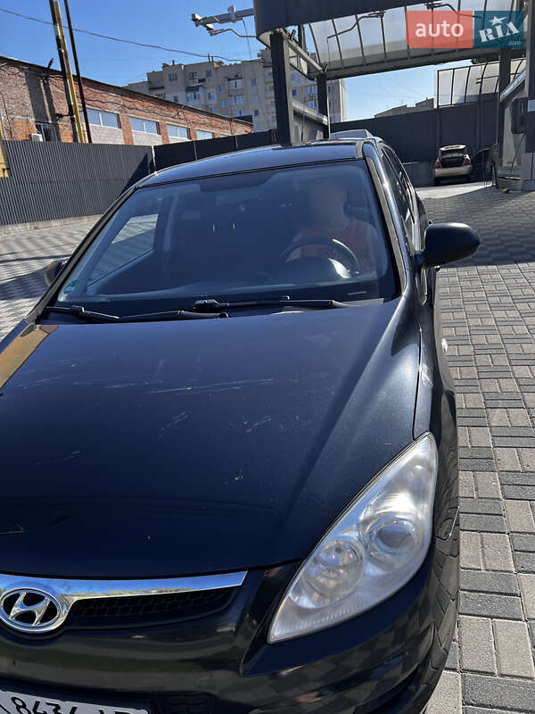 Хэтчбек Hyundai i30 2008 в Хмельницком