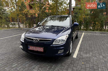 Хэтчбек Hyundai i30 2008 в 