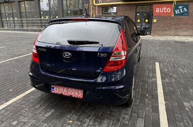 Хэтчбек Hyundai i30 2008 в 