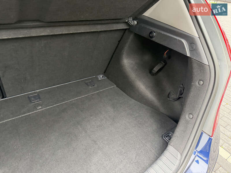 Хэтчбек Hyundai i30 2008 в Полтаве