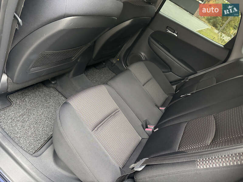 Хэтчбек Hyundai i30 2008 в Полтаве