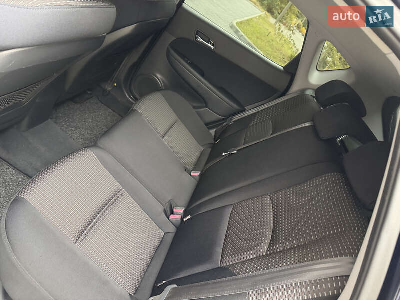Хэтчбек Hyundai i30 2008 в Полтаве