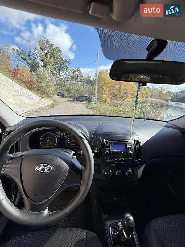 Универсал Hyundai i30 2011 в Виннице