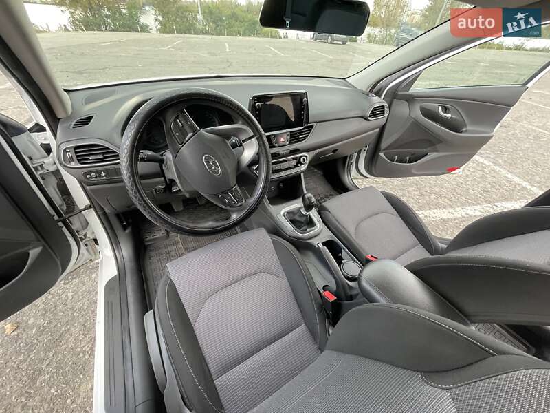 Универсал Hyundai i30 2020 в Киеве